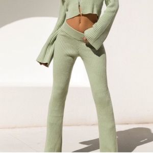 Tiger Mist Otto Pant - Matcha × 1
XS / GREEN